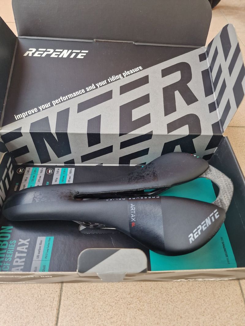 Used Repente Artax GL Carbonio 2023 Saddles & Seatposts