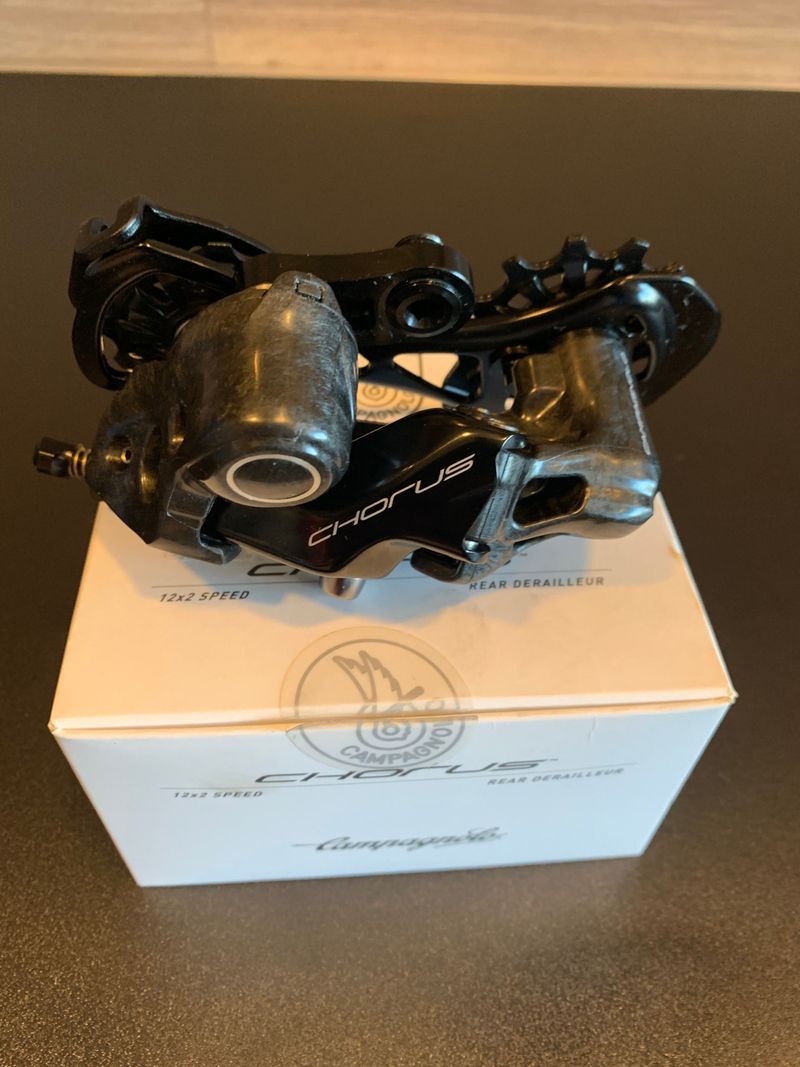 Used Campagnolo CHORUS 12 VELOCITA' 2022 Drivetrain & Pedals
