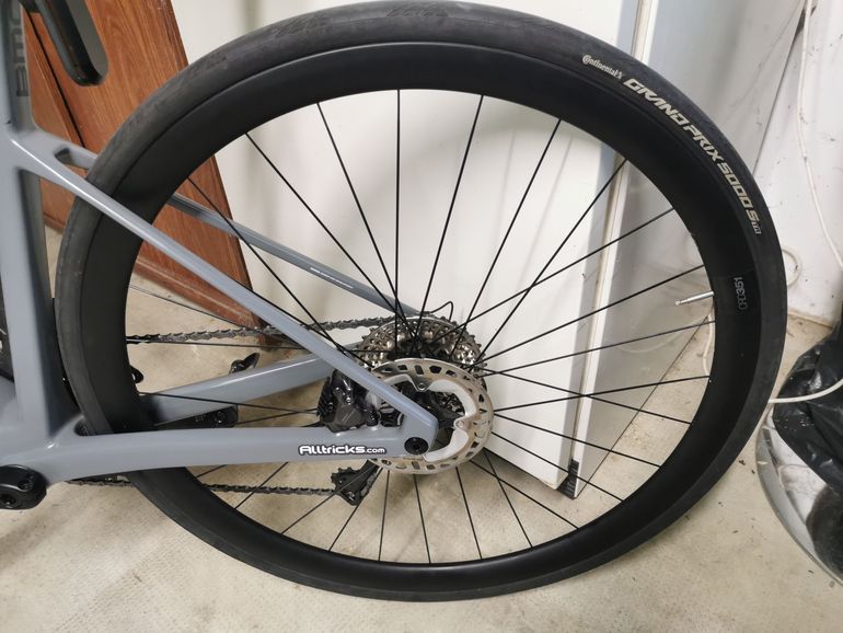 Brugt Dt Swiss CRD351 2024 bike — billede 3 af 4