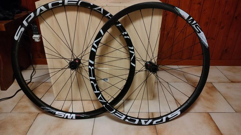 space carbon WS Signature 28 2022