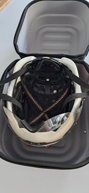 Casco SPEEDairo 2022 bike d'occasion — image 2 sur 2