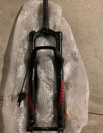 Tweedehands Rock Shox Reba 2020 bike — afbeelding 2 van 4