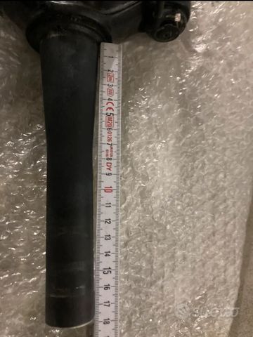 Tweedehands Rock Shox Reba 2020 bike — afbeelding 4 van 4