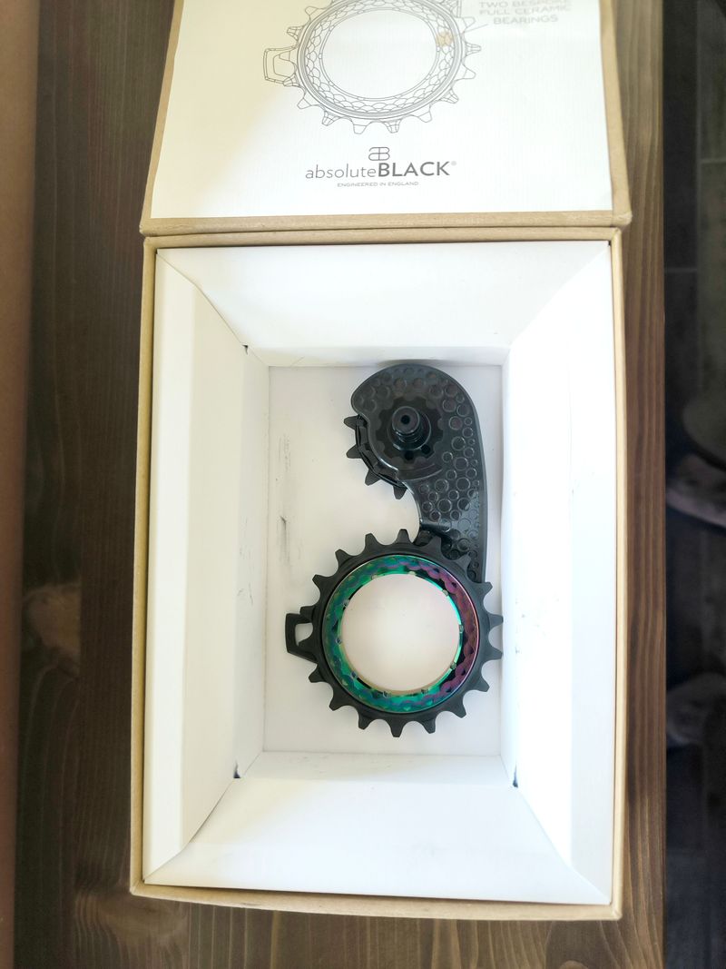 Gebrauchtes Absoluteblack Carbon-ceranic oversized hollowcage 2025 Drivetrain & Pedals