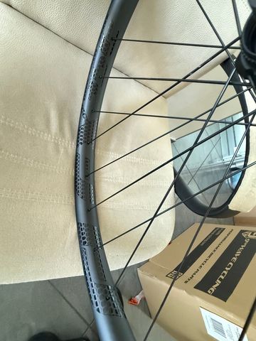 Used 9th Wave Cycling Flex 35E 2025 bike — image 5 of 6