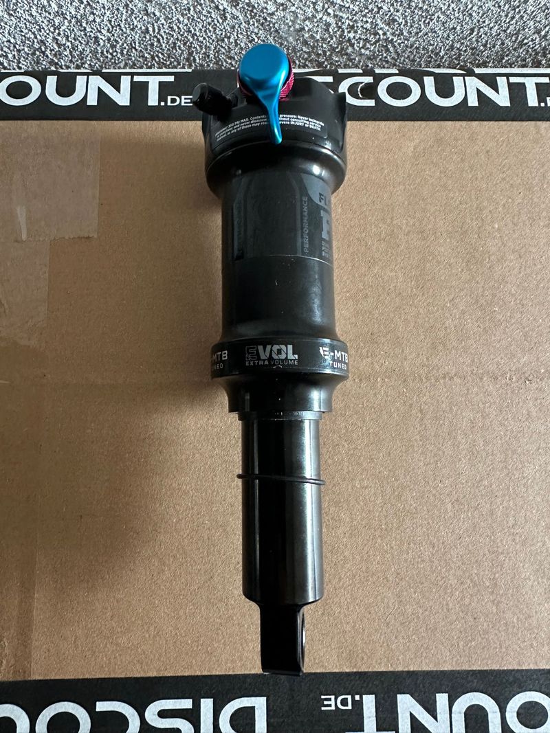 Fox Float Performance 2023 Rear Suspension usato