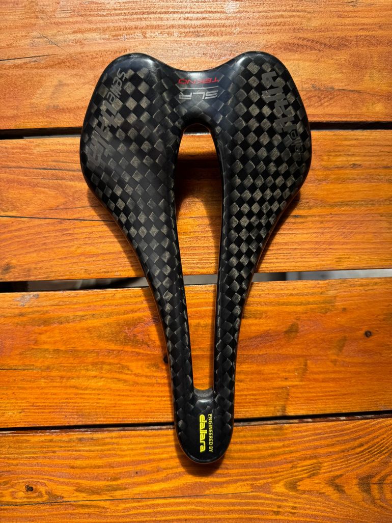 パーツ selle italia SLR BOOST SUPERFLOW TDF L3 Sella Selle Italia SLR Boost Kit Carbonio Superflow L3