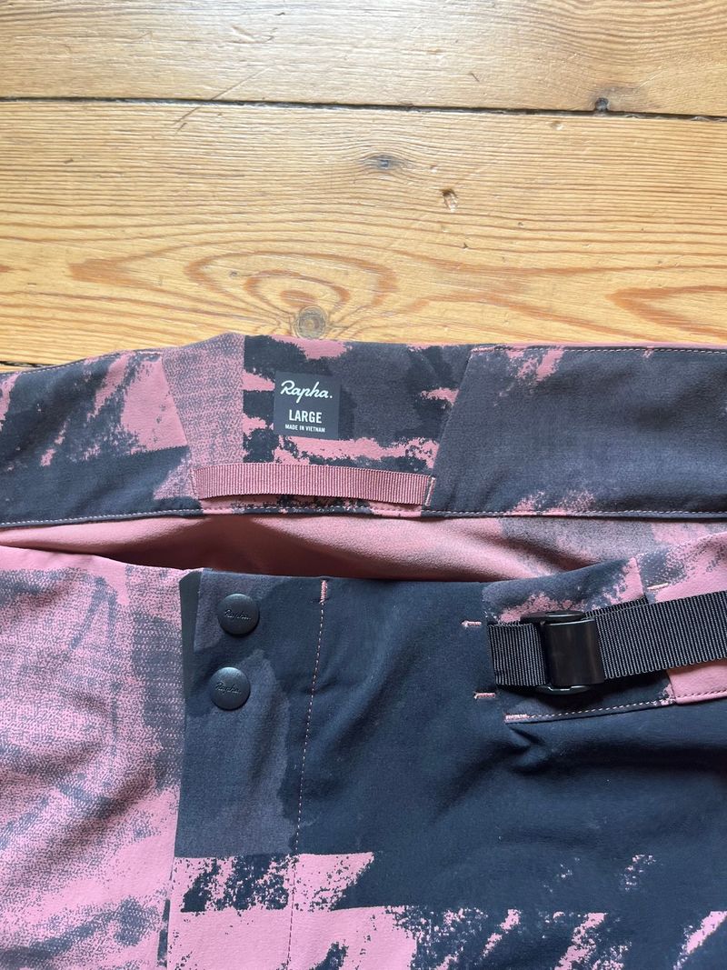 Used Rapha pantalon MTB trail bike — image 2 of 5