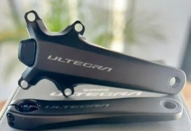 Used Shimano ULTEGRA Bielas (potenciómetro) FC-R8100-P 12 velocidades 2025 Drivetrain & Pedals