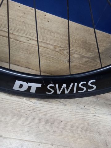 Dt Swiss Arc 1600 2022 bike usato — immagine 5 di 5