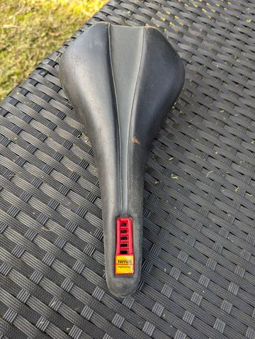 Gebrauchtes Selle Italia Novus C35 carbon fiber Ferrari Engineering 1996 Saddles & Seatposts