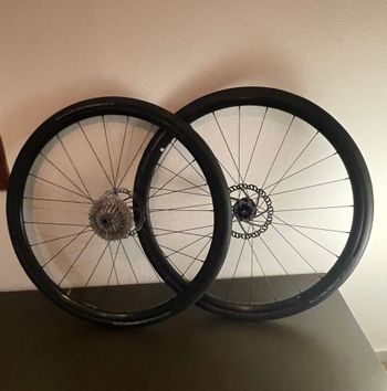 Used Giant P-X2 Disc wheelset Wheels