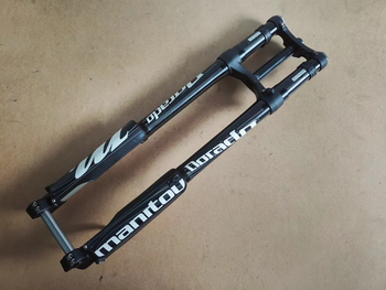 RockShox Boxxer Ultimate 29'' 2025