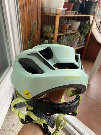 Used Specialized Aling II 2022 bike — image 2 of 2