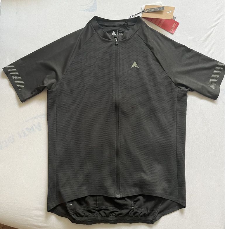 Used Altura Endurance Short Sleeve Jersey 2024 bike — image 2 of 3