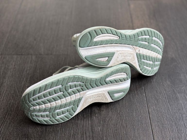 Brugt Saucony RIDE 18 2025 bike — billede 2 af 3