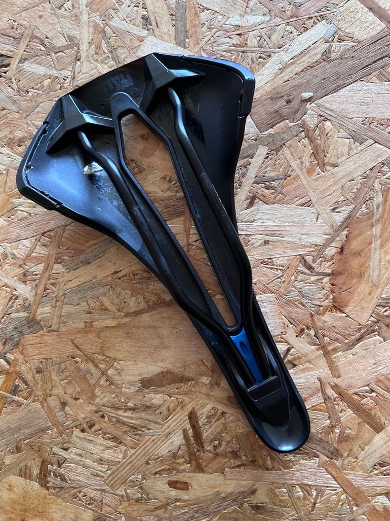 Used Selle Italia SLR 2024 bike — image 3 of 5