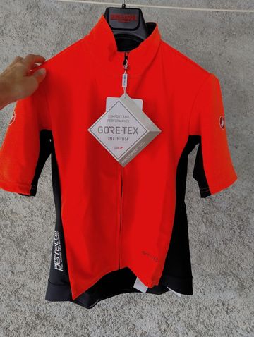 Brugt Castelli Perfetto light Ros W 2024 bike — billede 1 af 10