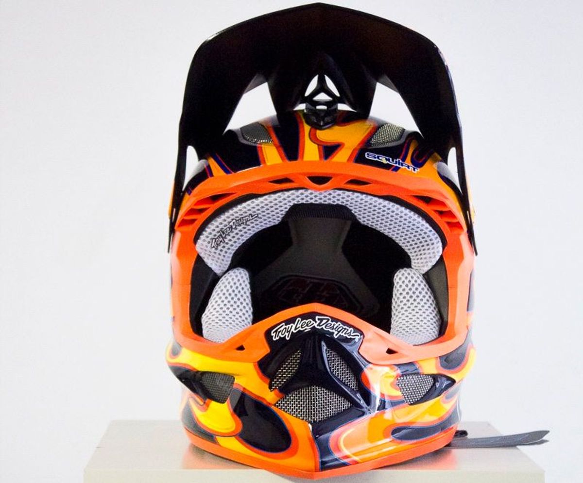 Used Troy Lee Designs D3 SQUIRT carbon fiber BLACK/ORANGE size XS