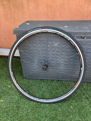 Campagnolo vento asymetric bike usato — immagine 3 di 3