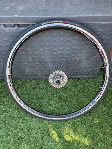 Campagnolo vento asymetric bike usato — immagine 2 di 3