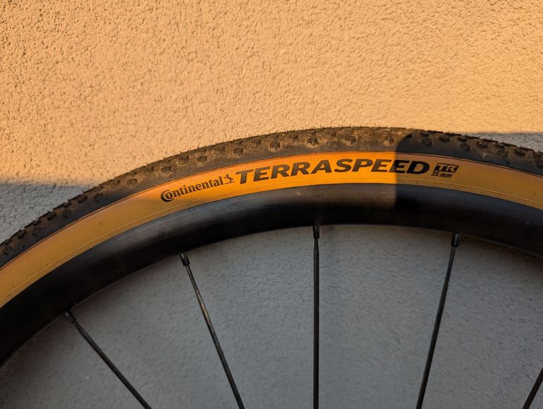 Used Dt Swiss C1800 Spline 2022 bike — image 7 of 8