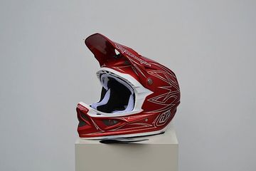 Used Troy Lee Designs D3 PINSTRIPE II RED size XS Cycling Accessories