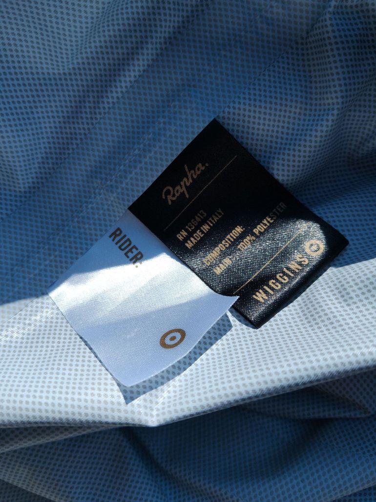 Used Rapha Team Wiggins Rain Jacket 2016 bike — image 7 of 8