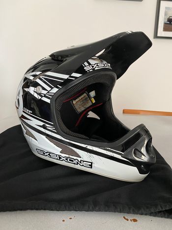 Used SixSixOne Shift Comp bike