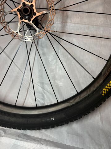 Brugt Mavic Crossmax SL Ultimate 2025 bike — billede 4 af 17