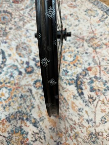 Used Specialized Alu 2023 bike — image 6 of 6