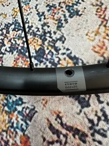Used Specialized Alu 2023 bike — image 3 of 6