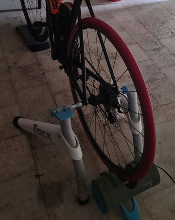 Garmin Tacx vortex 2020 bike d'occasion — image 3 sur 3
