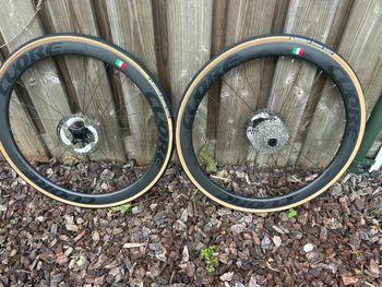 Gebrauchtes Dt Swiss cuore 2022 Wheels