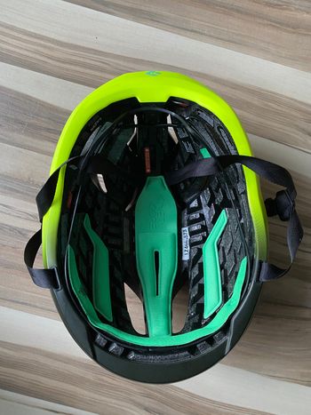 Tweedehands Lazer Vento KinetiCore (M) 2022 bike — afbeelding 4 van 13