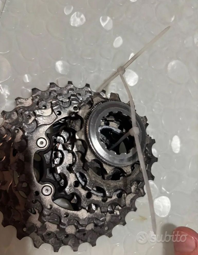 Used Shimano ultegra 2020 bike — image 2 of 2