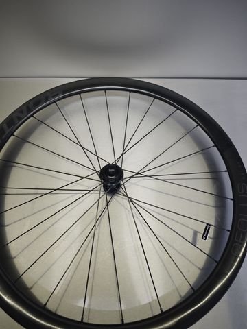 Used Trek Ruota da strada Bontrager Aeolus RSL 37 Tubular Disc 2024 Wheels