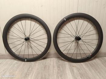 Used CSC 50mm Disc Shimano 2025 bike — image 1 of 14
