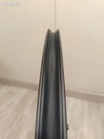Used CSC 50mm Disc Shimano 2025 bike — image 11 of 14