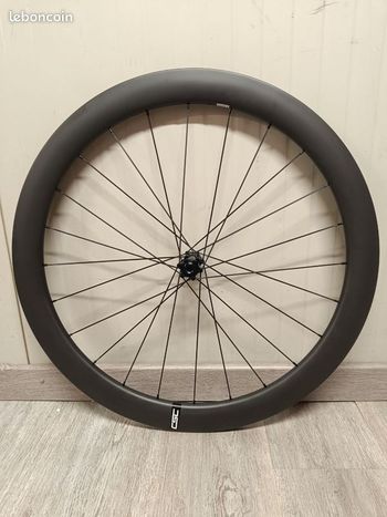 Used CSC 50mm Disc Shimano 2025 bike — image 5 of 14