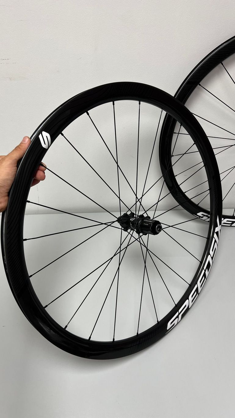 Used Speedsix Air Ultralight 35 2024 bike — image 5 of 6