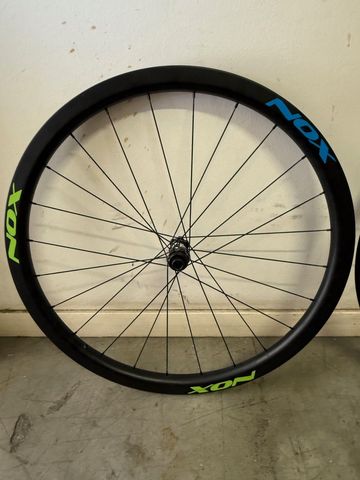 Used Nox COMPOSITES FALKOR 2024 bike — image 2 of 3