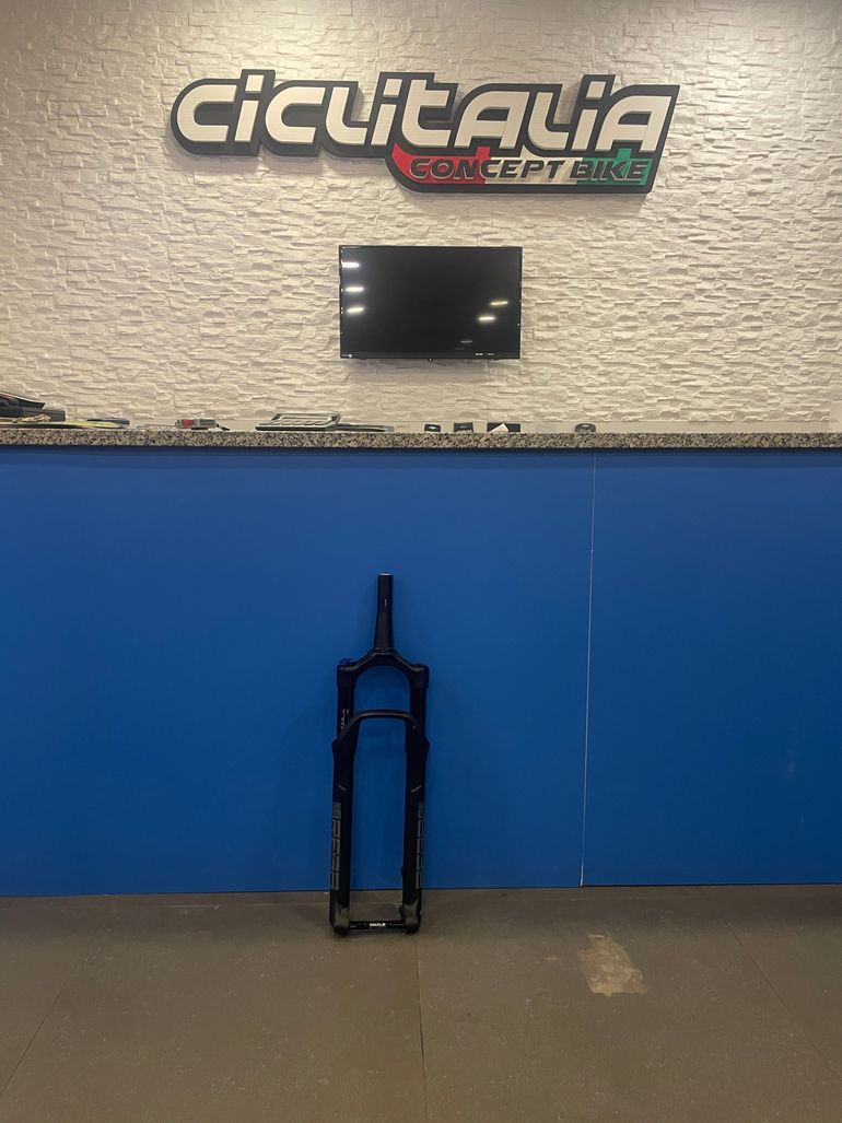 Brugt Rock Shox Reba 29 boost 2024 bike — billede 3 af 3