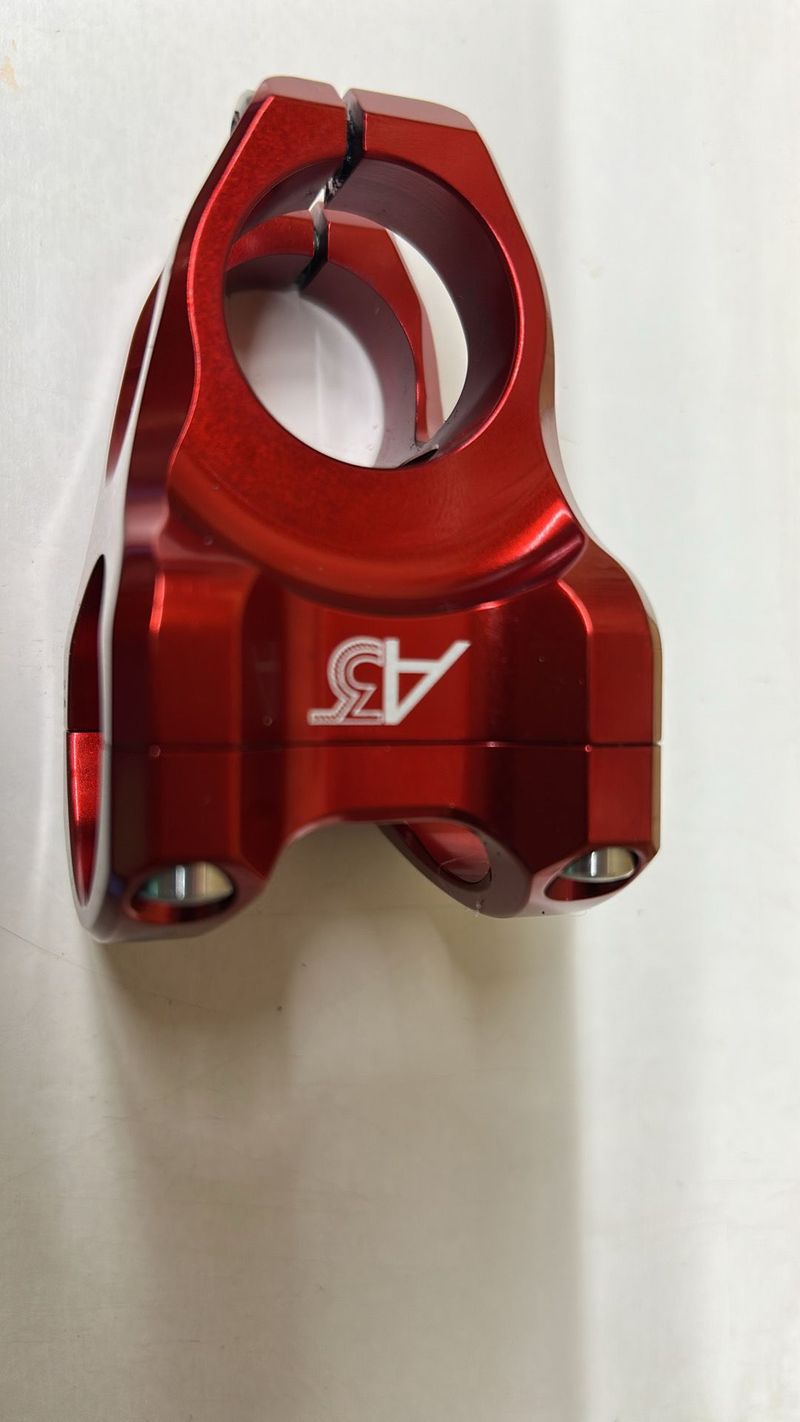 Used Industry Nine Potence VTT bike — image 2 of 6
