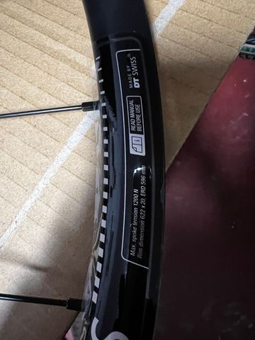 Used Dt Swiss R470db Disk 2020 bike — image 2 of 4