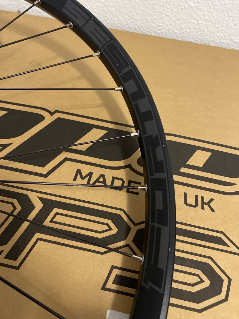Brugt Hope Fortus 35 29’’ rear 2020 bike — billede 4 af 8