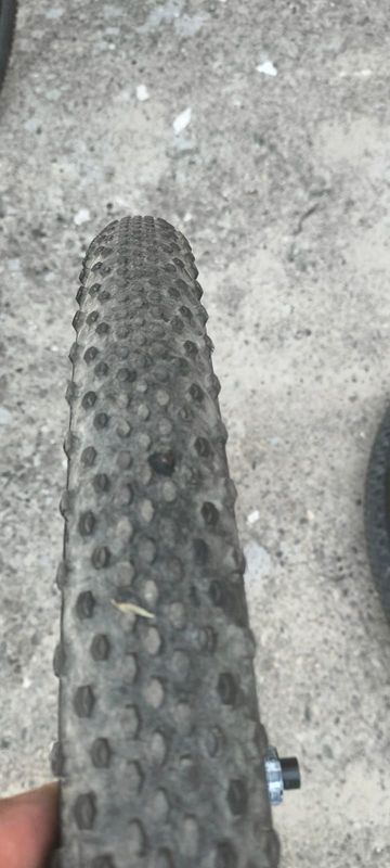 Used Mavic Allroad 2021 bike — image 3 of 5