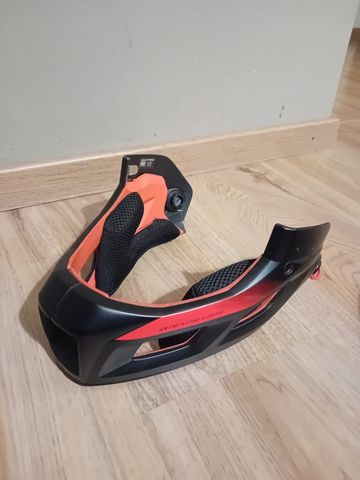 Tweedehands MET Parachute mcr mips nero/rosso 2022 bike — afbeelding 4 van 6