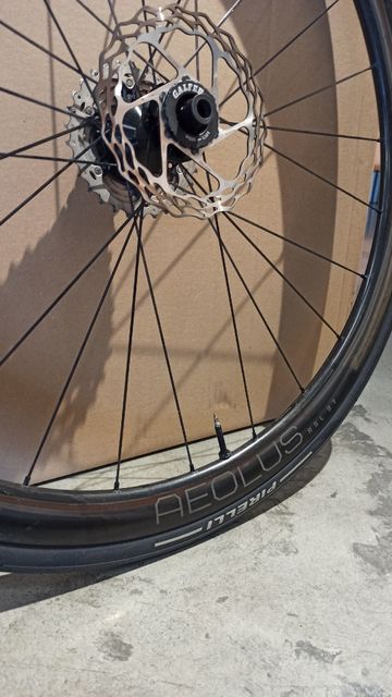 Brugt Trek Bontrager AEOLUS RSL 37 2023 bike — billede 4 af 18