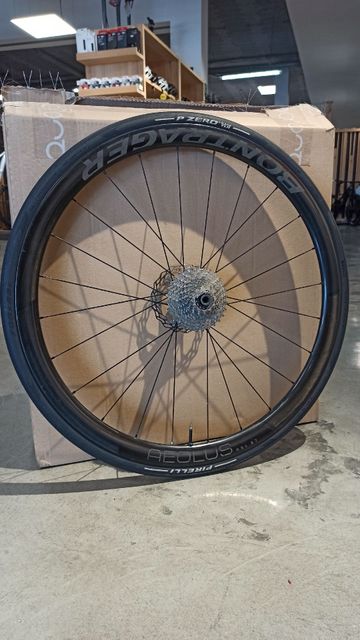 Brugt Trek Bontrager AEOLUS RSL 37 2023 bike — billede 9 af 18
